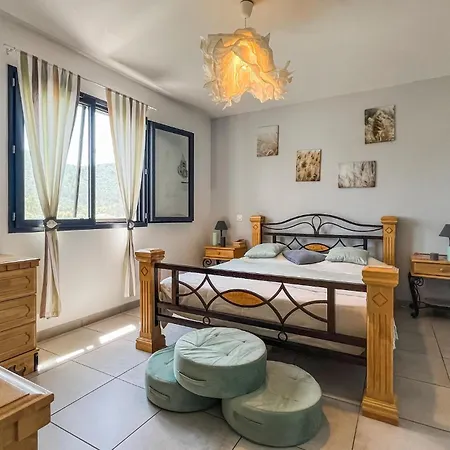 Casa vacanze Stunning In St-florent-sur-auzonne *